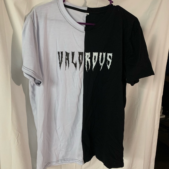 Half black and white valorous tee - Picture 1 of 3